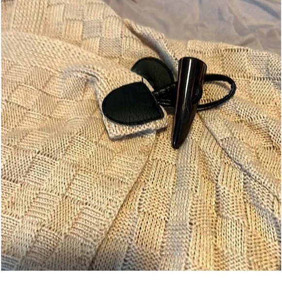 Venus Beige Tan Basket Weave Wrap Sweater with Toggle Closure 
NWT 
Size Small - Picture 14 of 16